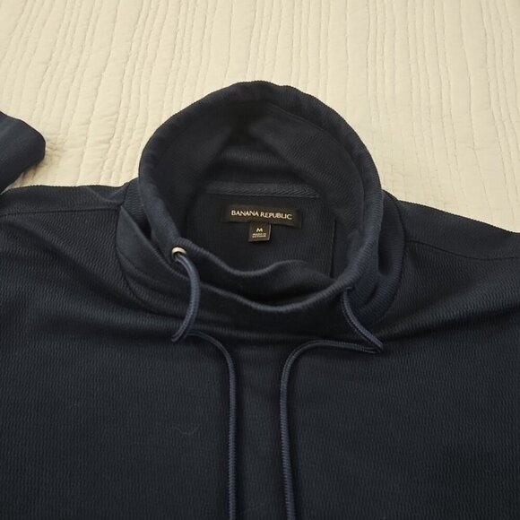Banana Republic Cowl Neck Pull Over Men's M Navy Blue Drawstring Kangaroo Pocket - Picture 7 of 13
